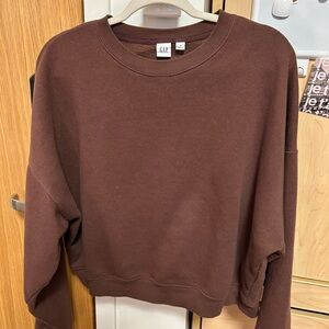 GAP Women's Brown Crewneck Sweatshirt